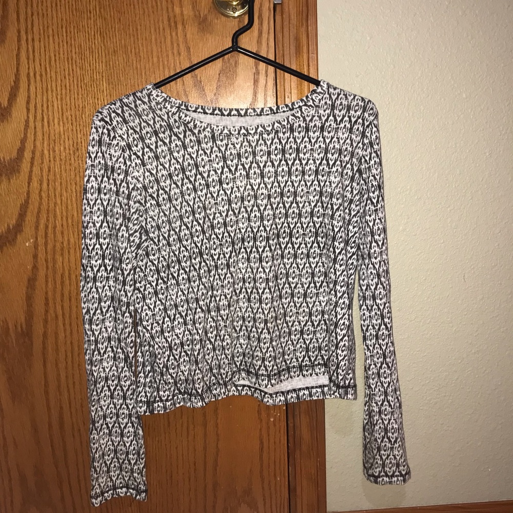 Aeropostale long sleeve shirt